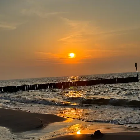 4summer Gold Perlowa Przystan Parking, 650m Do Plazy, 650m Zum شقة *