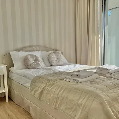 4summer Gold Perlowa Przystan Parking, 650m Do Plazy, 650m Zum شقة *